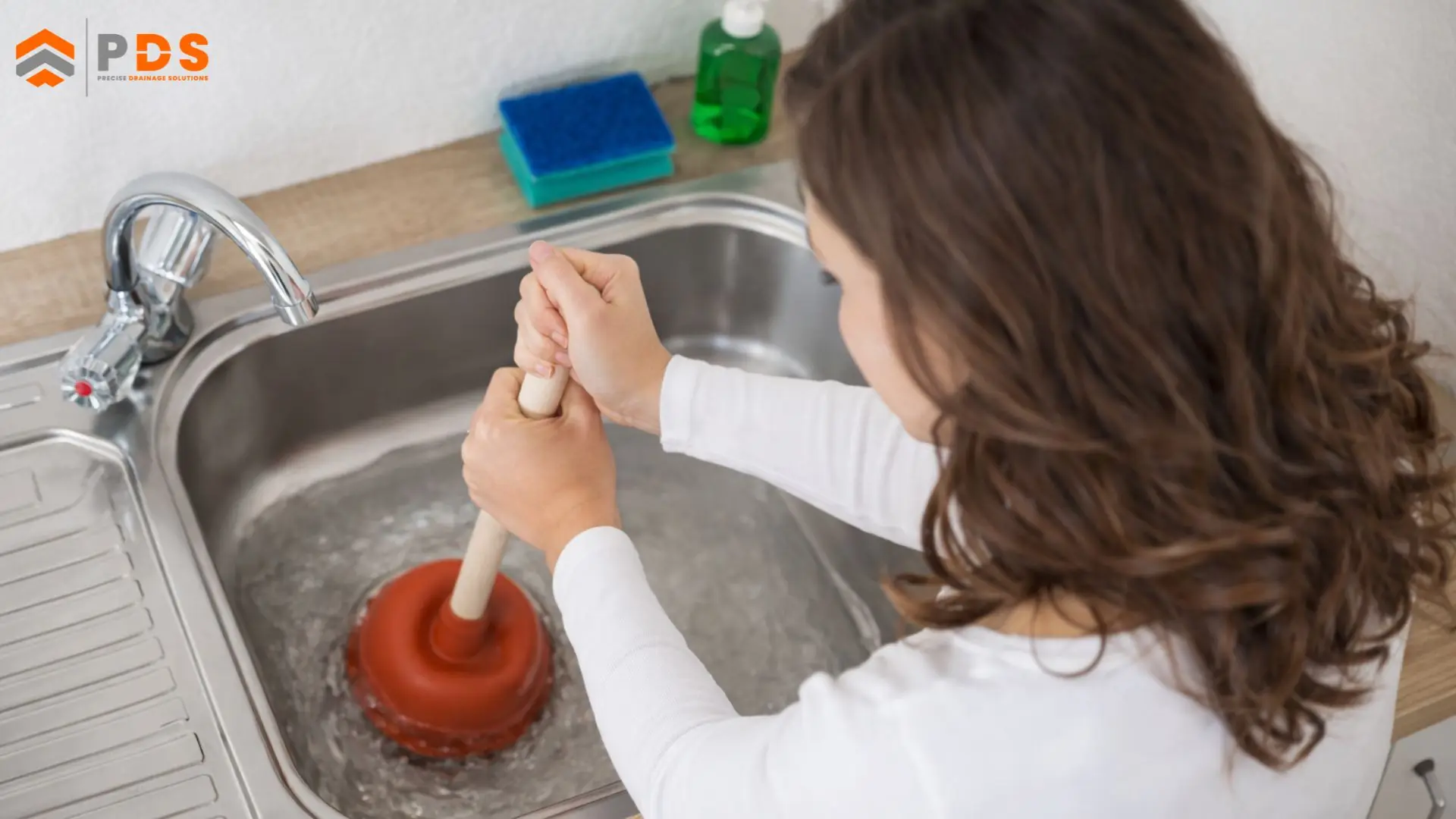 Signs your kitchen drain needs attention